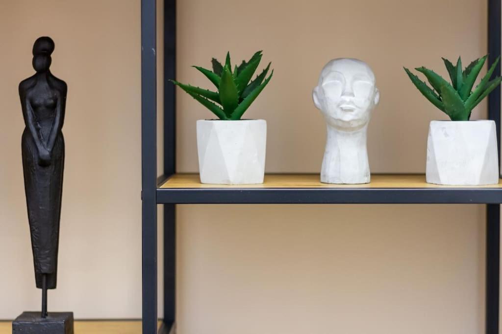 Chic Csengery By Newave Apartamento